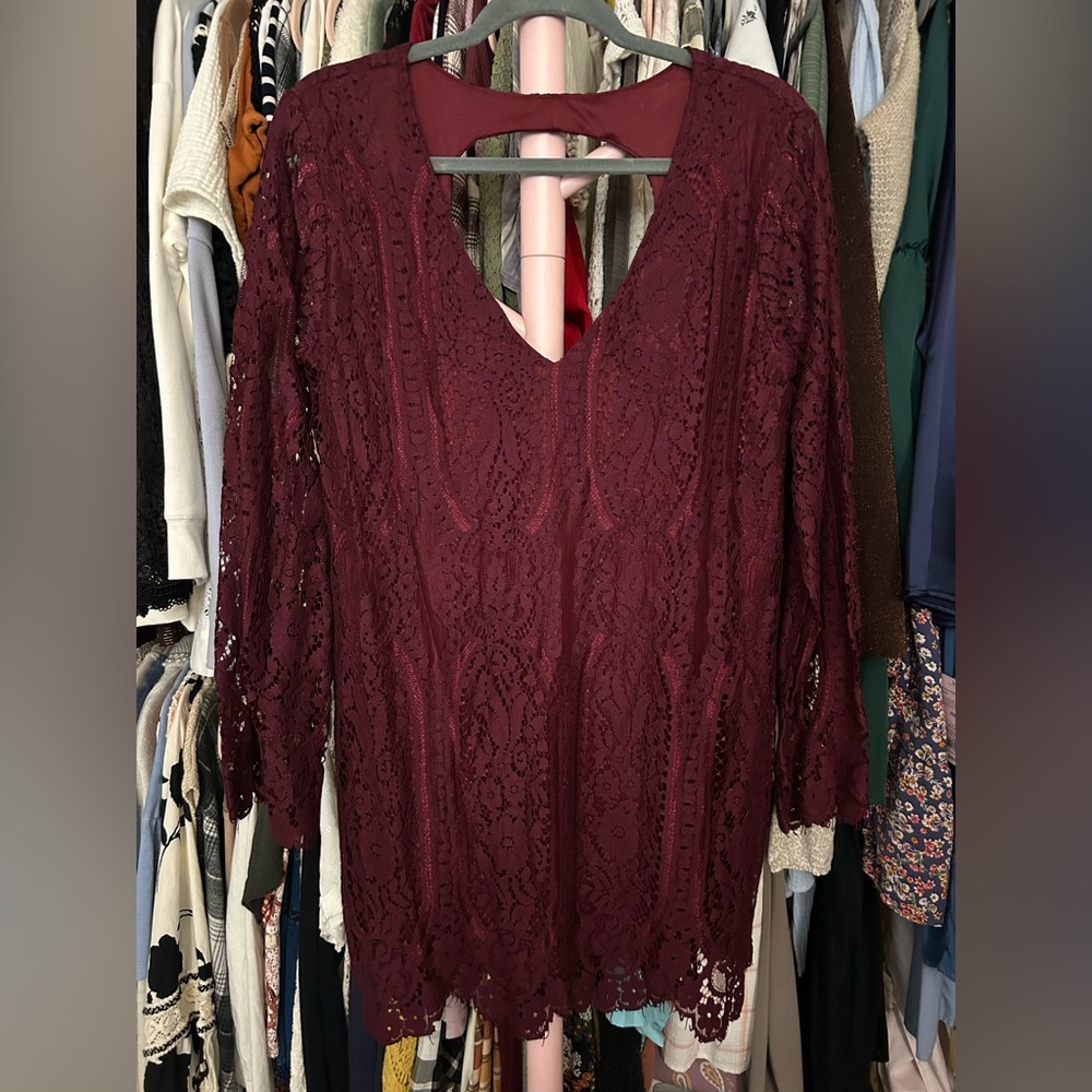 MI AMI LACE DRESS RED WINE